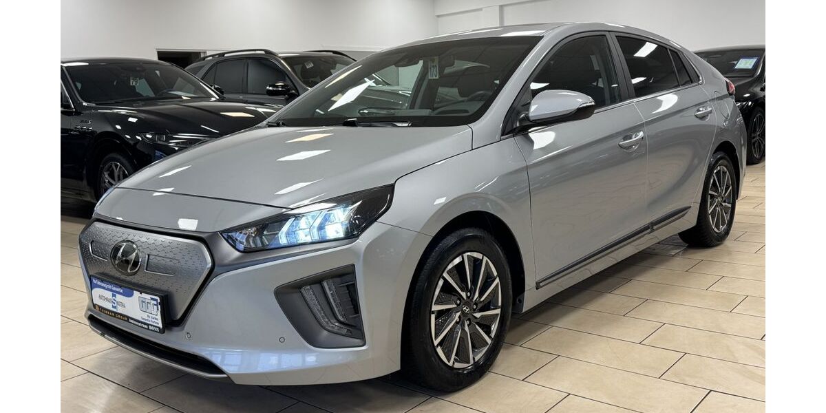 Hyundai IONIQ 58.329 km 18.400 € Bonn 53227