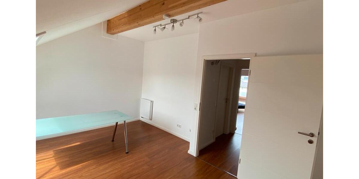 Reihenhaus Köln Chorweiler - 5 Zimmer, 141 m&sup2;, 655.000&euro; | Angebot:26367559