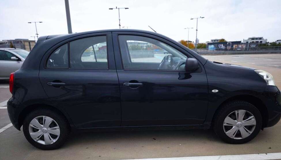 Nissan Micra 137.000 km 5.900 € Köln 51065