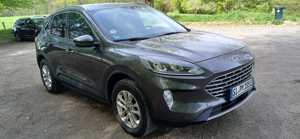 Ford Kuga 182.000 km 13.900 &euro; Odenthal-Neschen 51519
