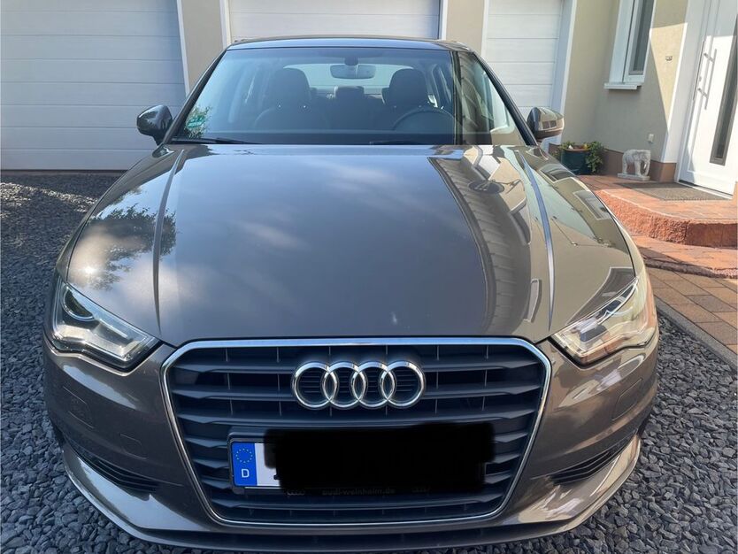 Audi A3 119.000 km 14.360 € Hennef (Sieg) 53773
