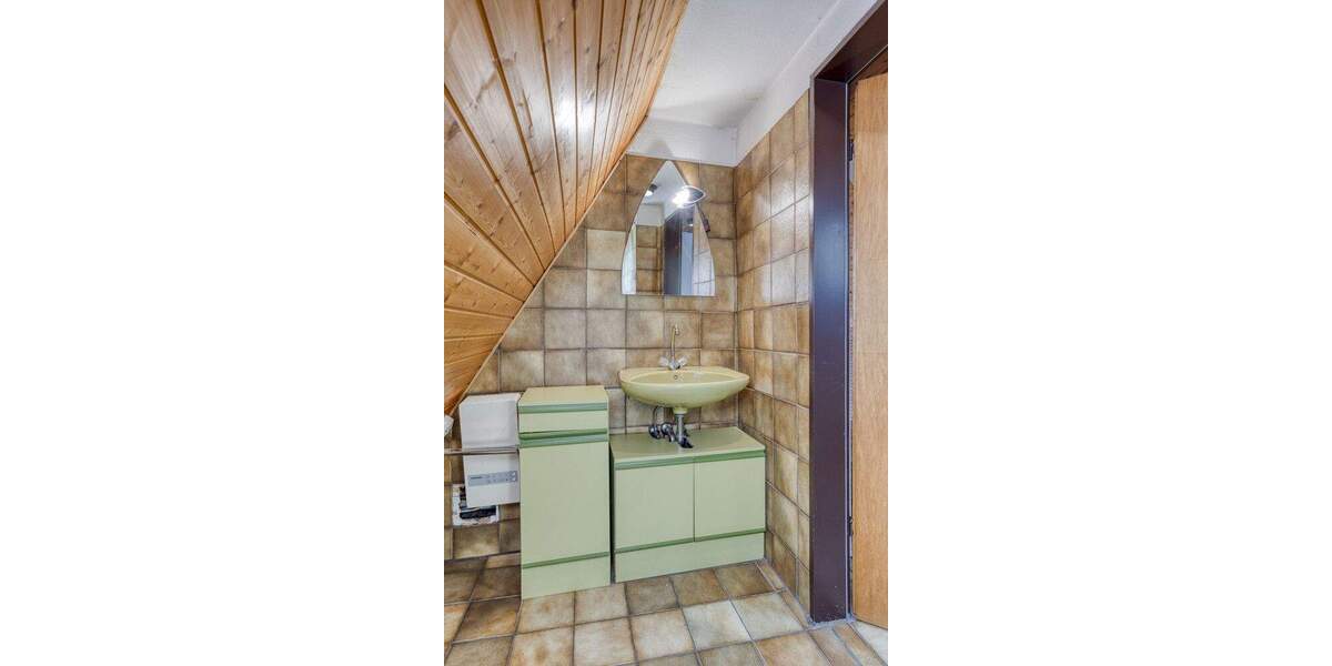 Bergisches Fachwerkhaus mit kleinen Schönheitsfehlern sucht neue Eigentümer 5 zimmer