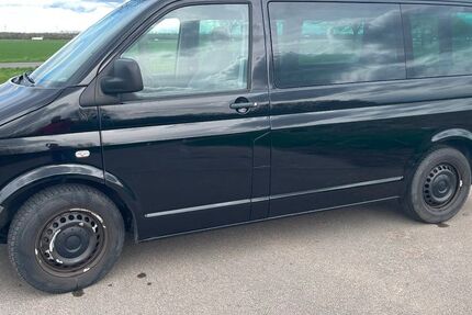 VW T5 Transporter 173.000 km 6.300 &euro; Erftstadt 50374