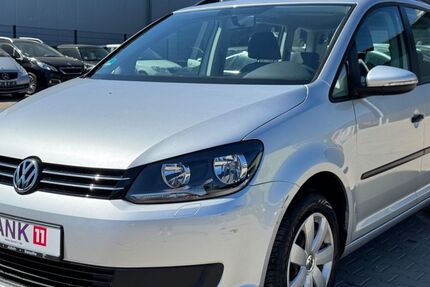 VW Touran 204.000 km 5.890 &euro; Elsdorf 50189