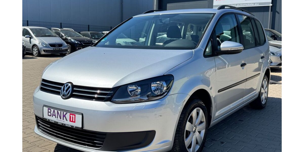VW Touran 204.000 km 5.890 &euro; Elsdorf 50189