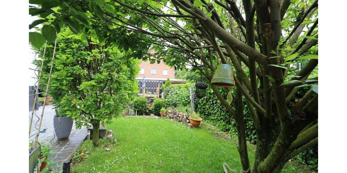Mehrfamilienhaus, Wohnhaus Weilerswist-Metternich Metternich - 6 Zimmer, 163 m&sup2;, 420.000&euro; | Angebot:26841478