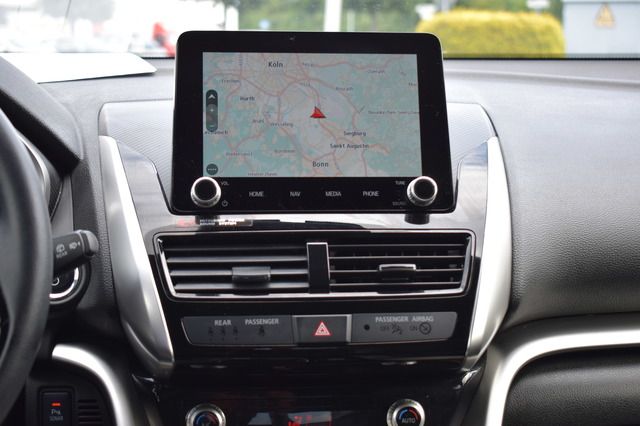 Mitsubishi Eclipse Cross 91.000 km 18.890 € Köln (Nähe Flughafen Köln/Bonn) 51147