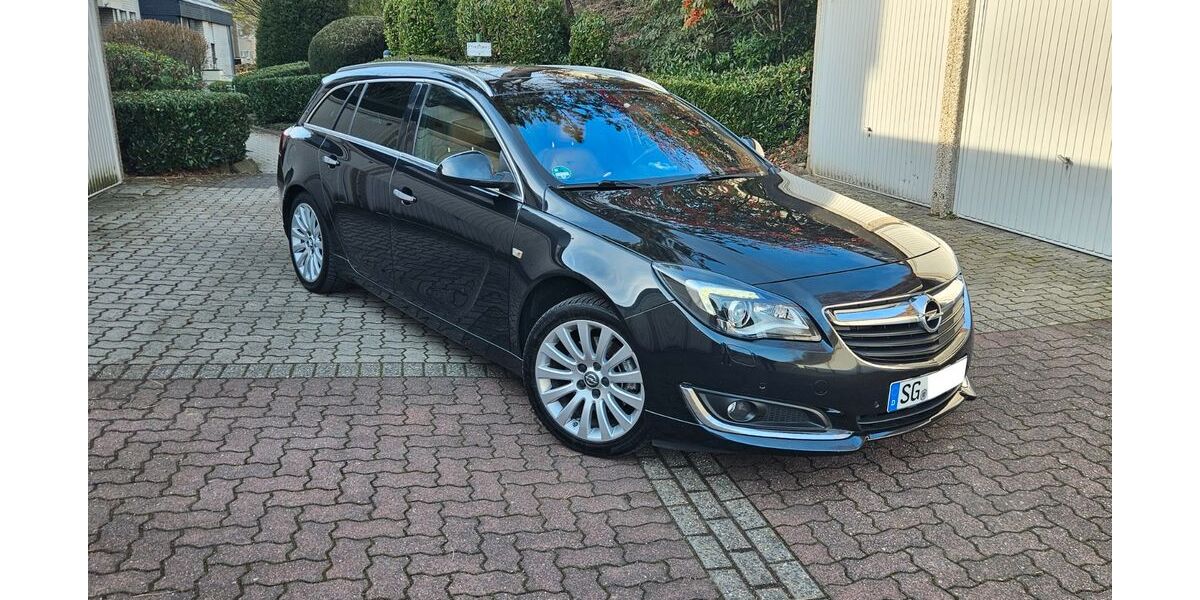 Opel Insignia 195.500 km 8.990 &euro; Solingen 42651