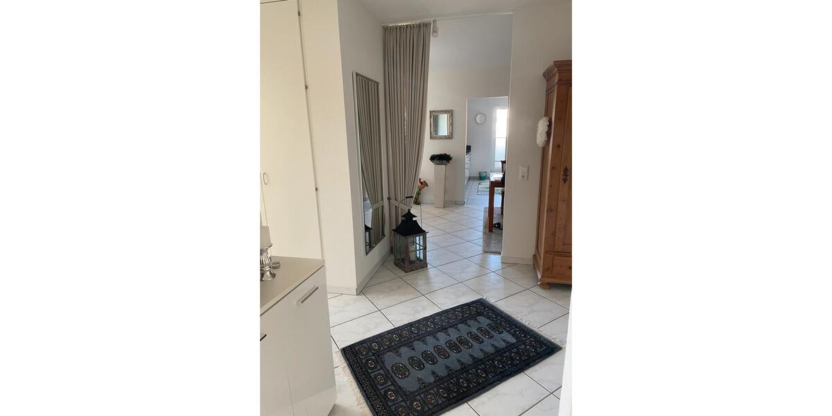 Etagenwohnung Burscheid - 3 Zimmer, 94 m&sup2;, 315.000&euro; | Angebot:26367649