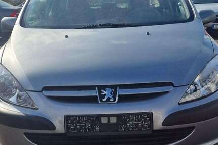 Peugeot 307 113.421 km 3.950 &euro; Solingen 42657