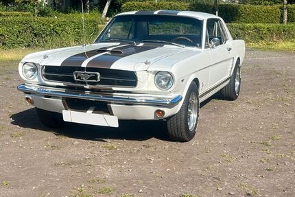 Ford Mustang 153.770 km 38.500 &euro; Pulheim 50259