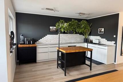 4 Zimmer, Küche, Dielen, DuscheBad, Gäste-WC, Büro 4 zimmer