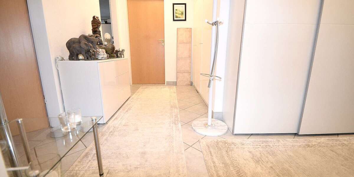 Etagenwohnung Sankt Augustin / Hangelar Hangelar - 3 Zimmer, 88 m&sup2;, 299.900&euro; | Angebot:24795998