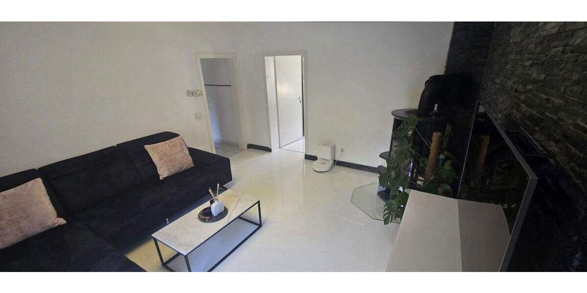 Helle 3-Zimmer-Wohnung mit großer Terrasse ins Grüne - Köln-Holweide 3 zimmer