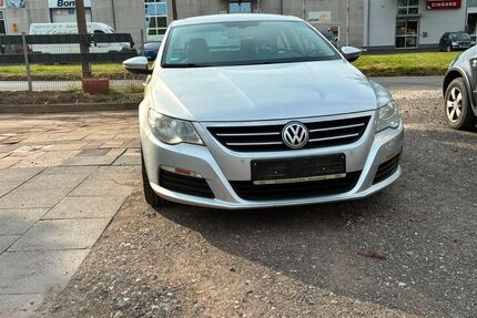 VW Passat 166.926 km 4.400 &euro; Bonn 53227