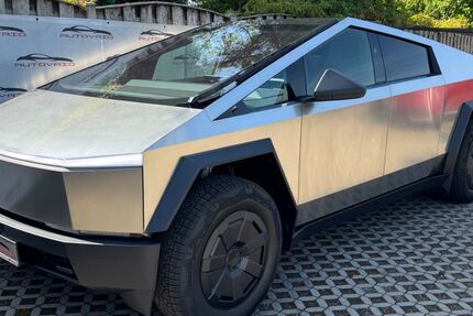 Tesla Andere 1.166 km 99.999 € Köln 50767