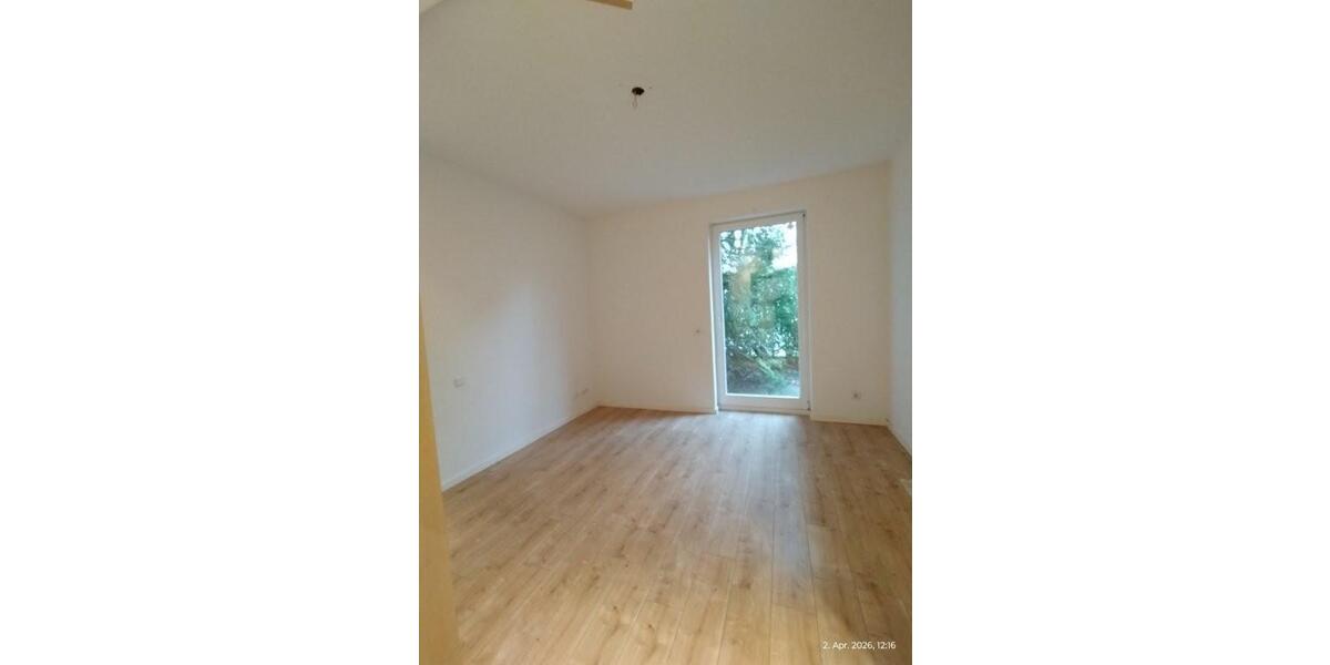 Köln-Junkersdorf, schöne 3-Zimmer Wohnung mit Kamin, großer Terrasse und TG-Stellplatz - 3- Köln Junkersdorf | Angebot:26181670