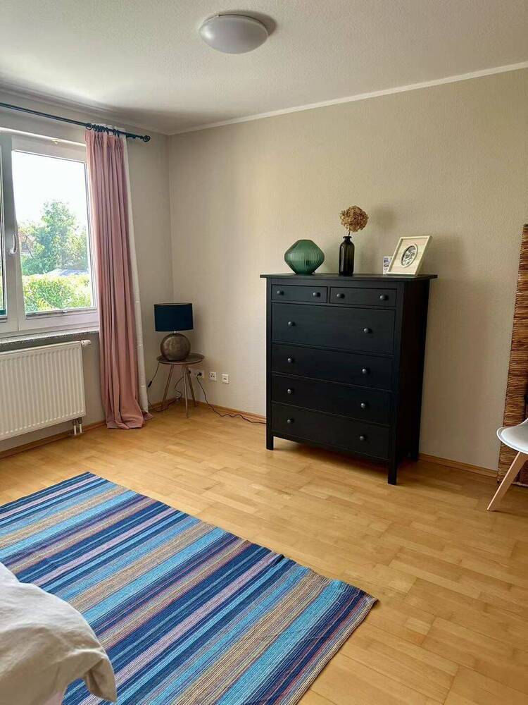 Geräumiges Familienhaus mit Terrasse in Rommerskirchen
