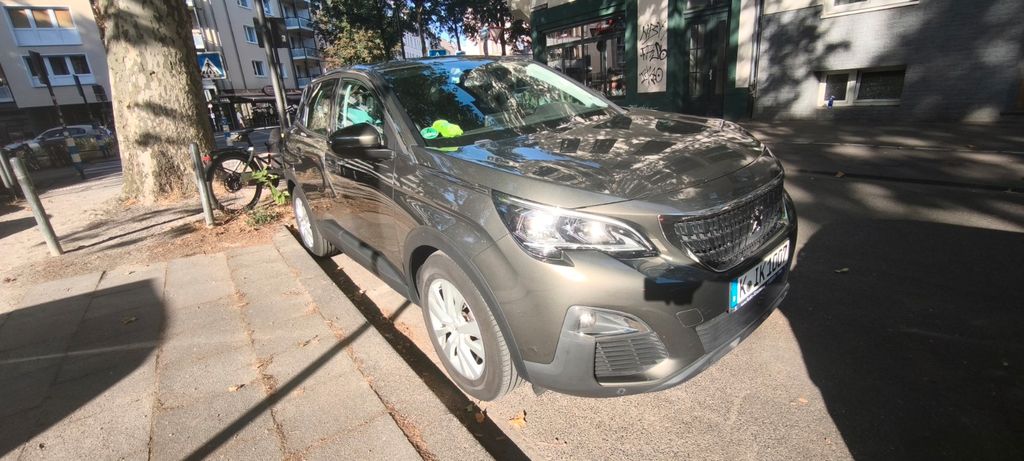 Peugeot 3008 141.000 km 13.000 &euro; Köln 50677