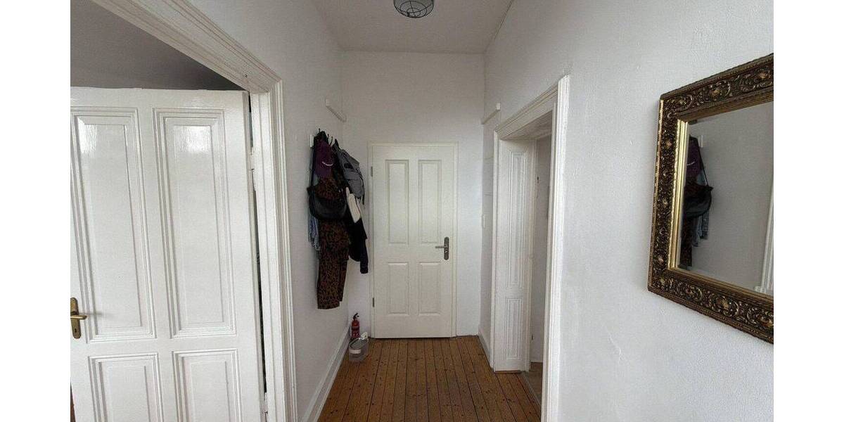 Etagenwohnung Köln Mülheim - 3 Zimmer, 77 m&sup2;, 1.250&euro; | Angebot:26787587