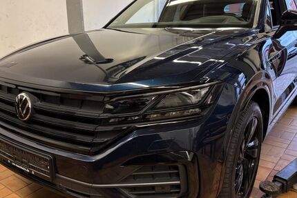 VW Touareg 49.950 km 64.650 &euro; Langenfeld 40764