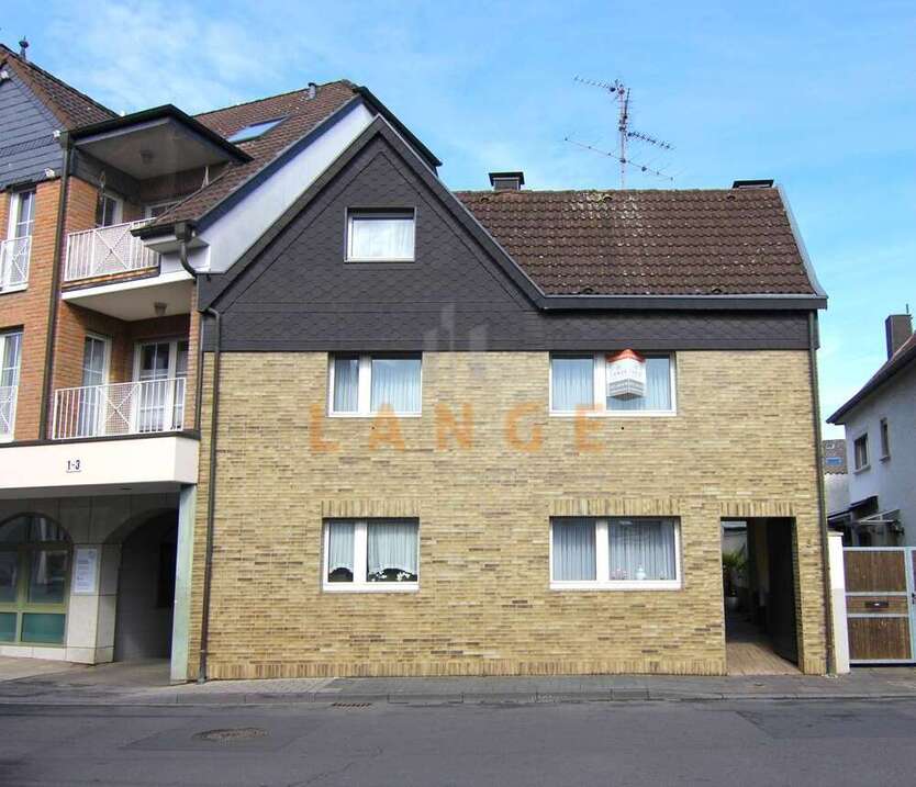 Haus zum Kaufen in Troisdorf Bergheim 349.000 € 187 m²