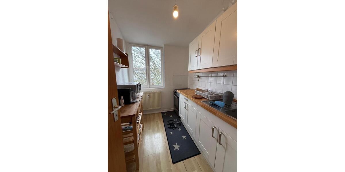 Dachgeschoßwohnung Bonn Tannenbusch - 3 Zimmer, 58 m&sup2;, 1.000&euro; | Angebot:26067705