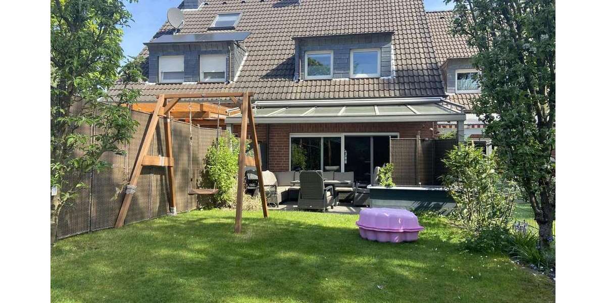 Einfamilienhaus Solingen Wald - 4 Zimmer, 104 m&sup2;, 479.000&euro; | Angebot:26333454