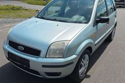 Ford Fusion 149.000 km 1.980 &euro; Köln - Poll 51105