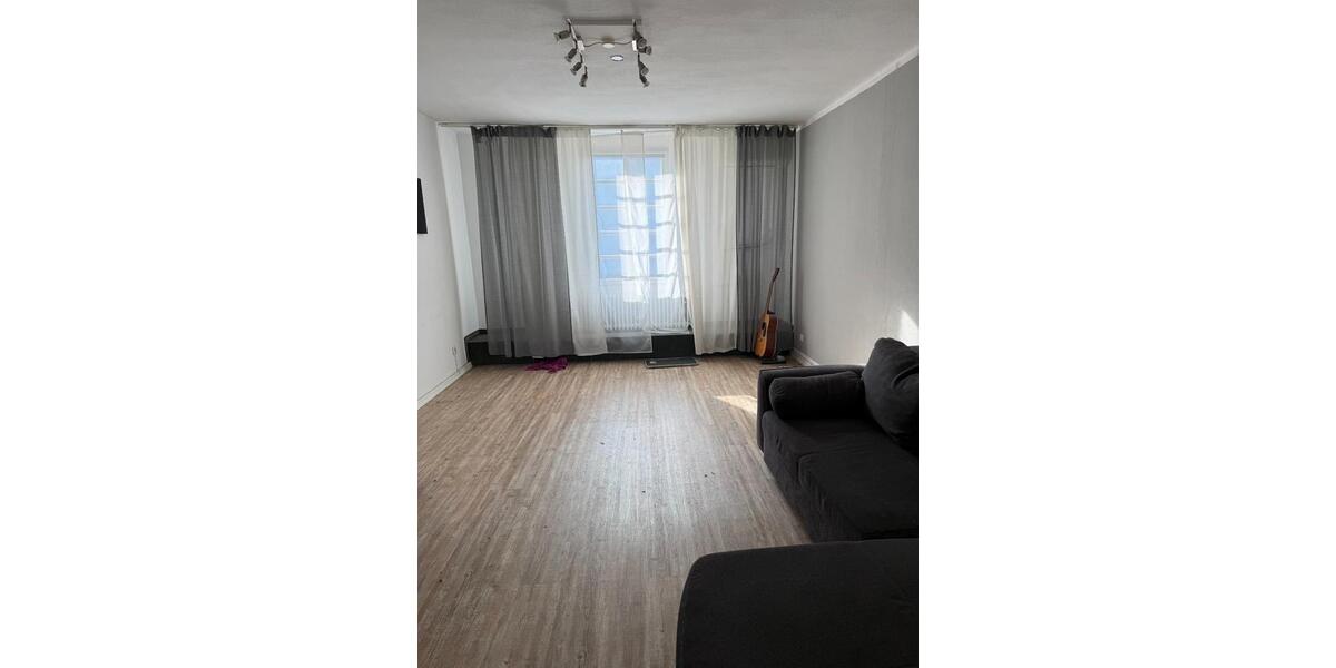 Erdgeschoßwohnung Solingen Höhscheid - 9 Zimmer, 309 m&sup2;, 210.000&euro; | Angebot:26621221