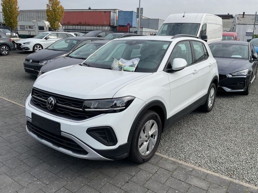 VW T-Cross 6.779 km 21.950 € Hilden 40721