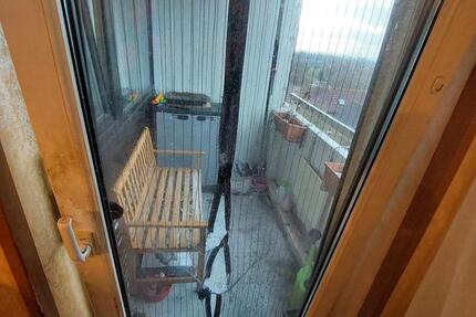 Schöne helle Etagenwohnung mit aufzug 3 zimmer