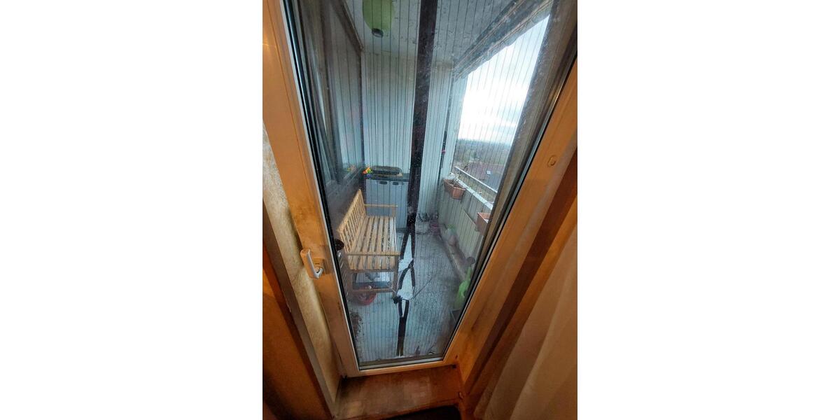 Schöne helle Etagenwohnung mit aufzug 3 zimmer