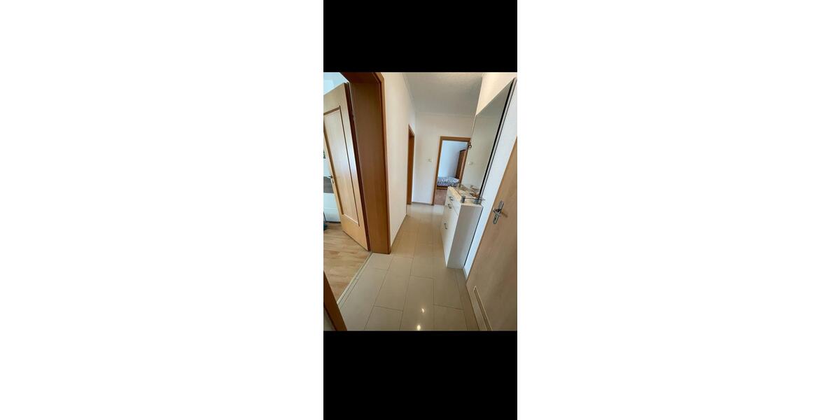 Etagenwohnung Köln Kalk - 3 Zimmer, 62 m&sup2;, 250.000&euro; | Angebot:27071403