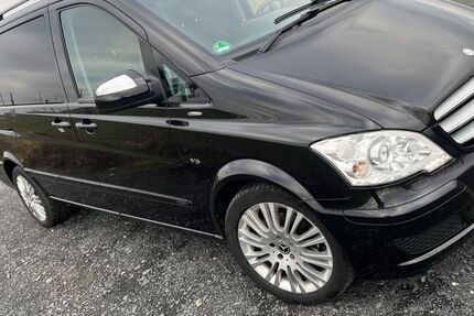 Mercedes-Benz Viano 217.700 km 18.000 &euro; Köln 51147