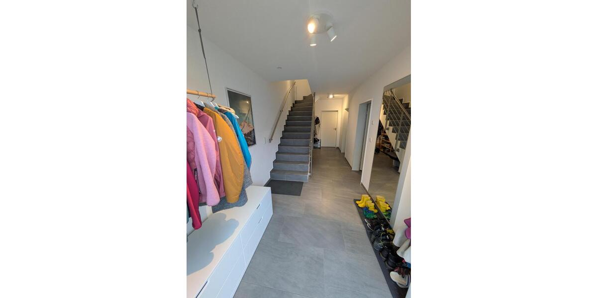 Modernes Reihenhaus in Lützenkirchen 6 zimmer