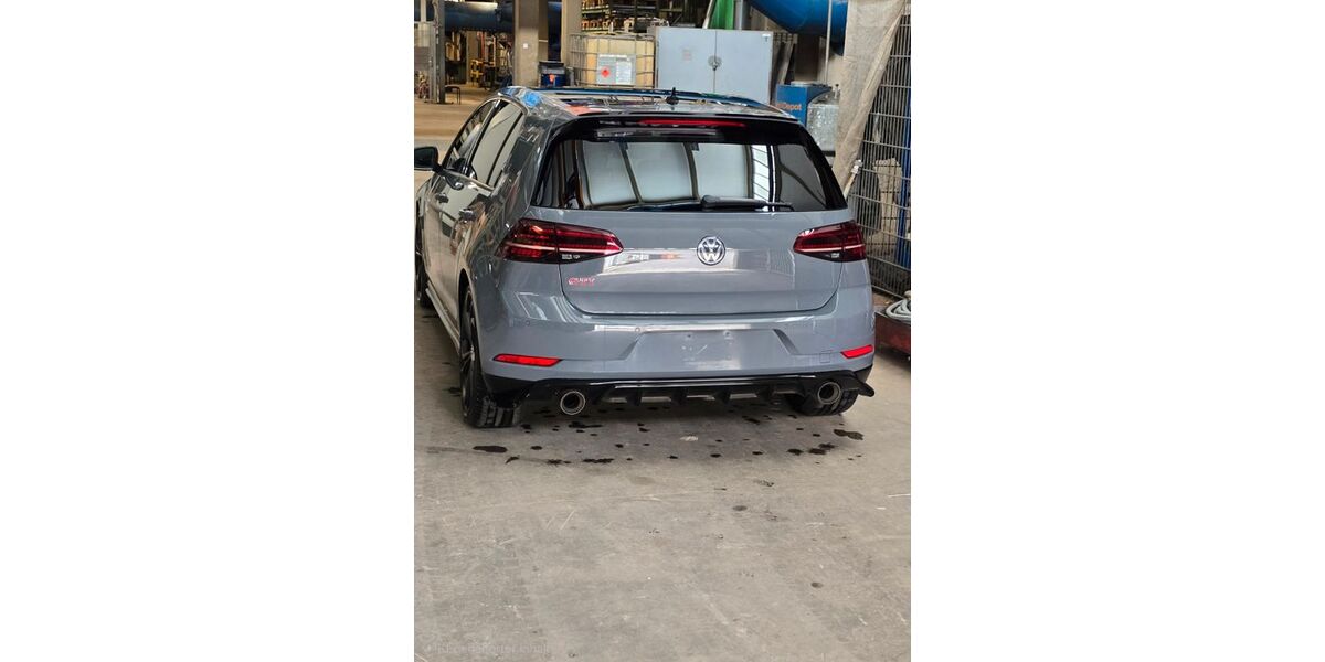 VW Golf 57.000 km 32.800 &euro; Köln 51105