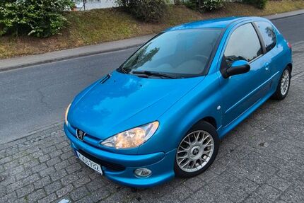 Peugeot 206 253.233 km 600 &euro; Köln 50827