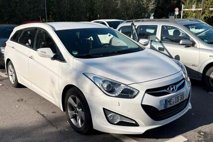 Hyundai i40 210.000 km 6.999 € Monheim 40789