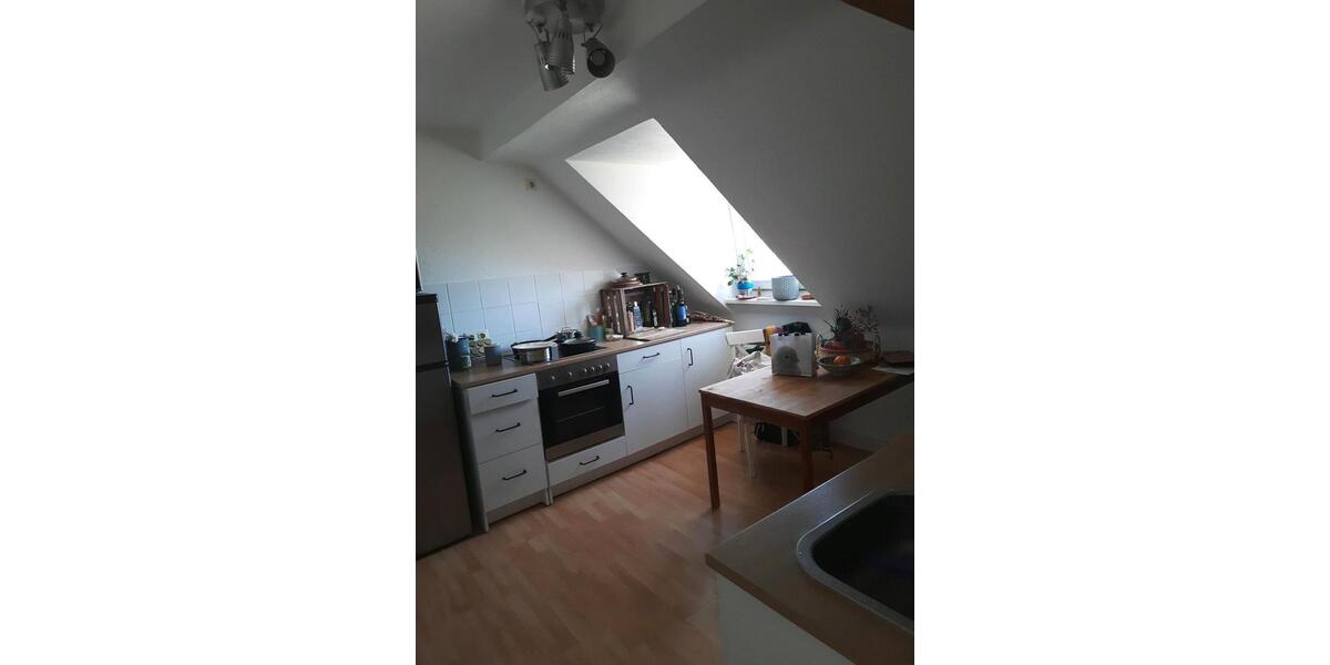 Dachgeschoßwohnung Köln Lindenthal - 2 Zimmer, 40 m&sup2;, 780&euro; | Angebot:26341710