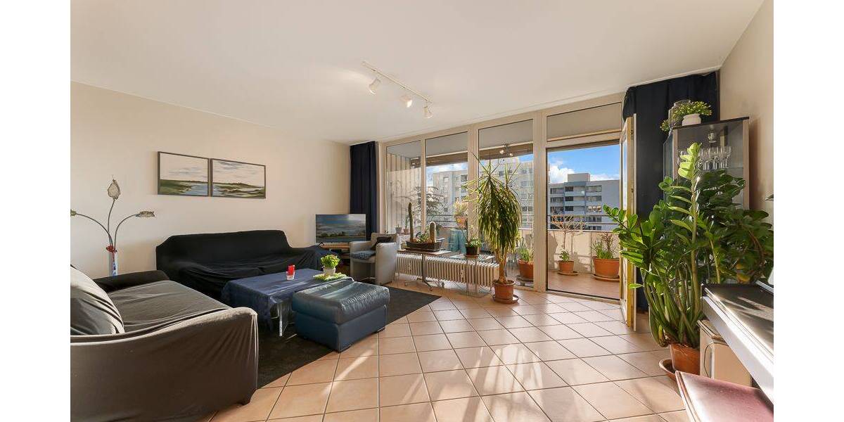Etagenwohnung Köln Junkersdorf - 4 Zimmer, 113 m&sup2;, 315.000&euro; | Angebot:26027628