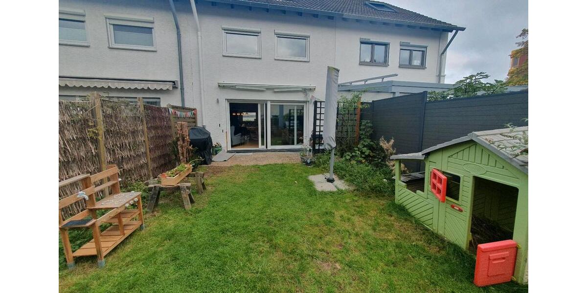 Familienfreundliches möbliertes Haus zur Zwischenmiete in Köln 5 zimmer