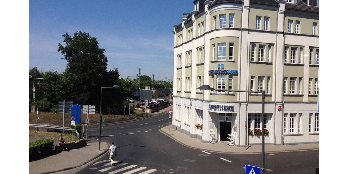 Etagenwohnung Siegburg Dreesch - 3 Zimmer, 105 m&sup2;, 1.195&euro; | Angebot:26801706