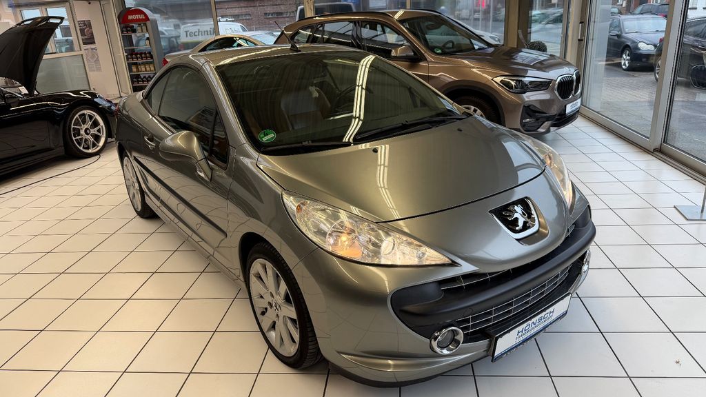Peugeot 207 94.080 km 5.900 &euro; Elsdorf 50189