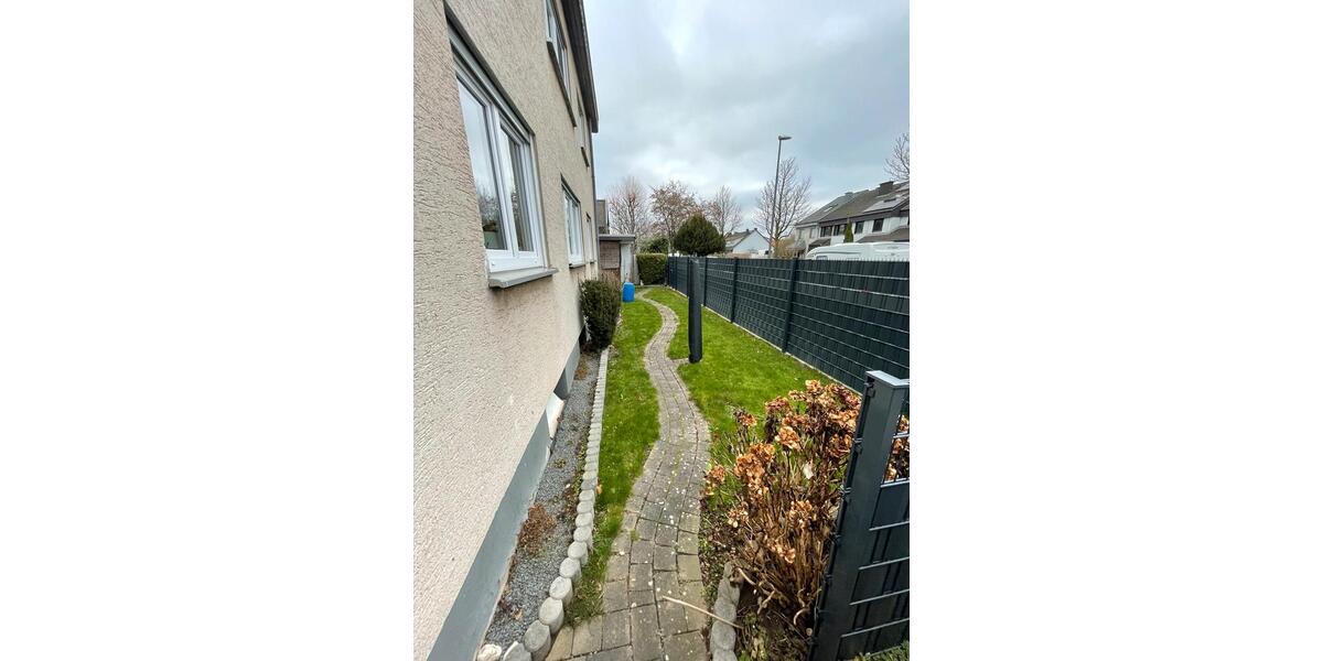 Erdgeschoßwohnung Köln Porz - 3 Zimmer, 120 m&sup2;, 379.000&euro; | Angebot:26227647