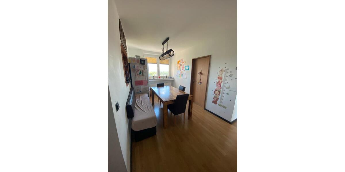 Etagenwohnung Köln Heimersdorf - 4 Zimmer, 104 m&sup2;, 325.000&euro; | Angebot:26987333