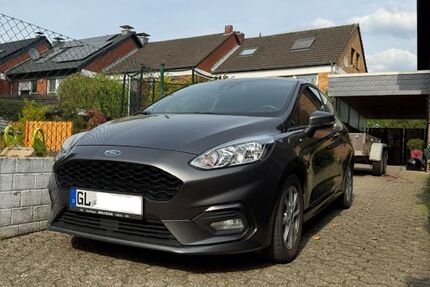 Ford Fiesta 68.000 km 8.200 &euro; Bergisch Gladbach 51427