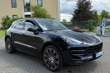 Porsche Macan 174.326 km 32.400 &euro; Erftstadt 50374