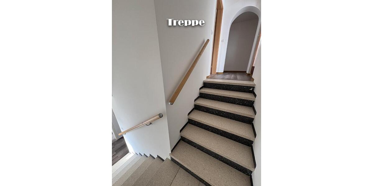 Doppelhaushälfte Hennef (Sieg) - 4 Zimmer, 110 m&sup2;, 1.200&euro; | Angebot:26329608