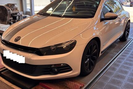 VW Scirocco 189.079 km 5.799 &euro; Köln 51147